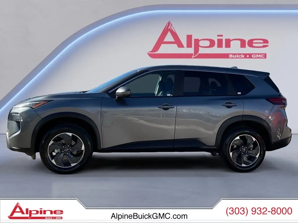 2024 Nissan Rogue SV photo 2