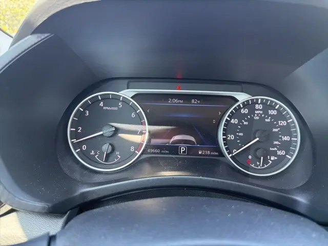 2024 Nissan Sentra SV photo 10