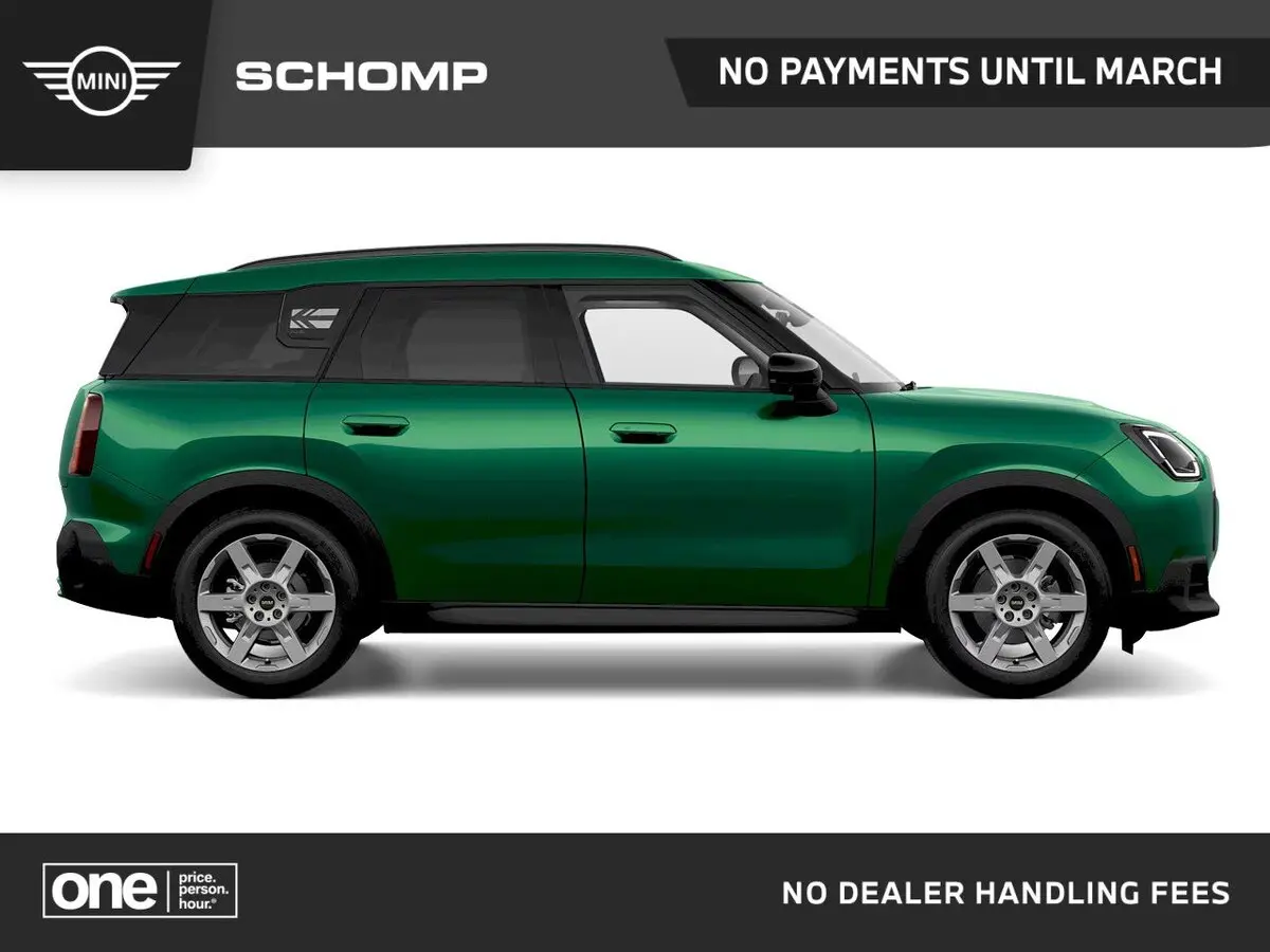 2025 MINI Countryman SE's photo