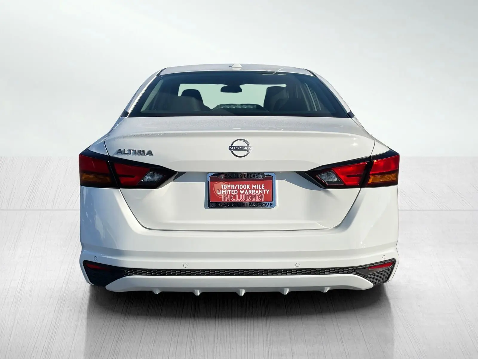 2025 Nissan Altima S photo 4