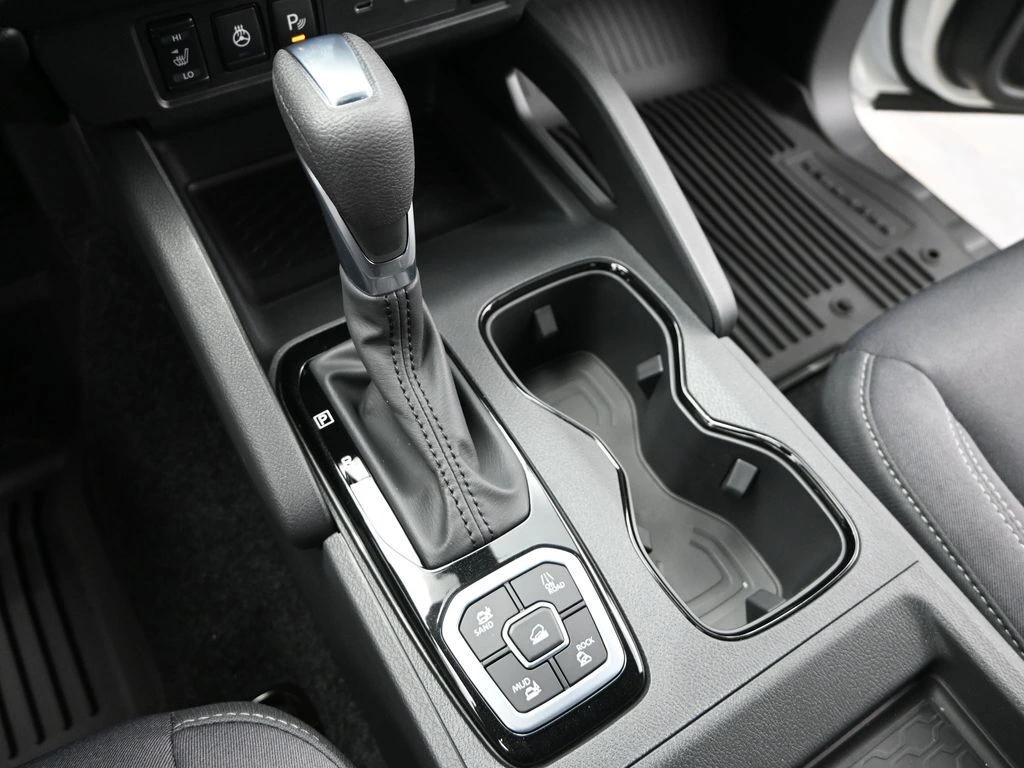 2026 Nissan Frontier SV - Photo 23