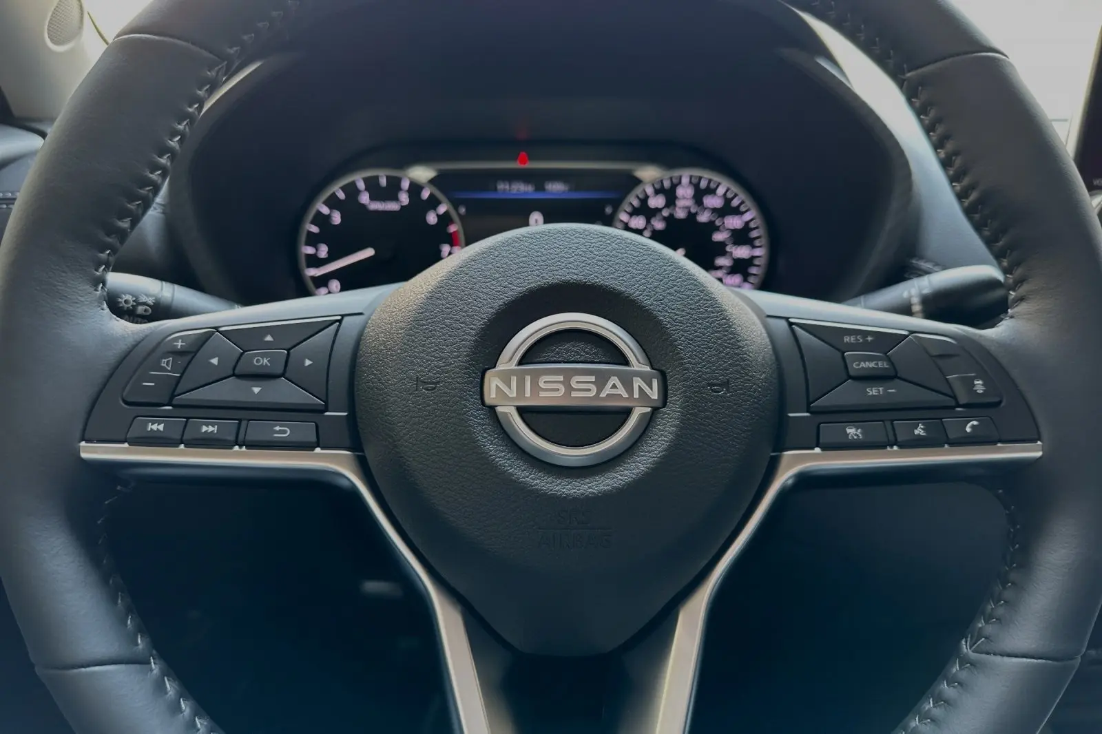 2025 Nissan Sentra SV photo 19