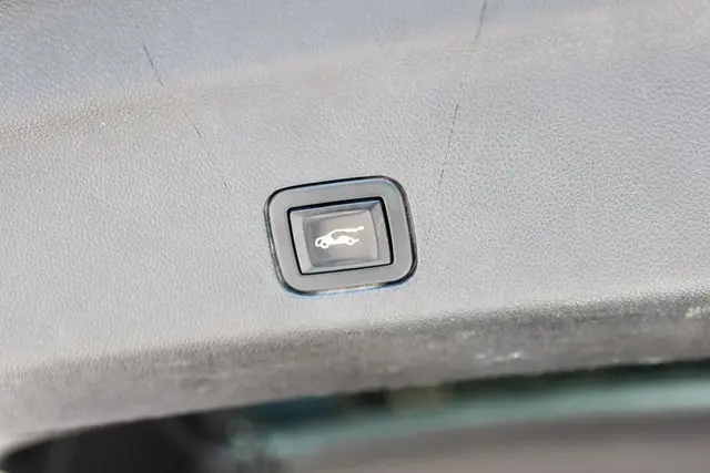 2021 Gmc Yukon XL SLT photo 9