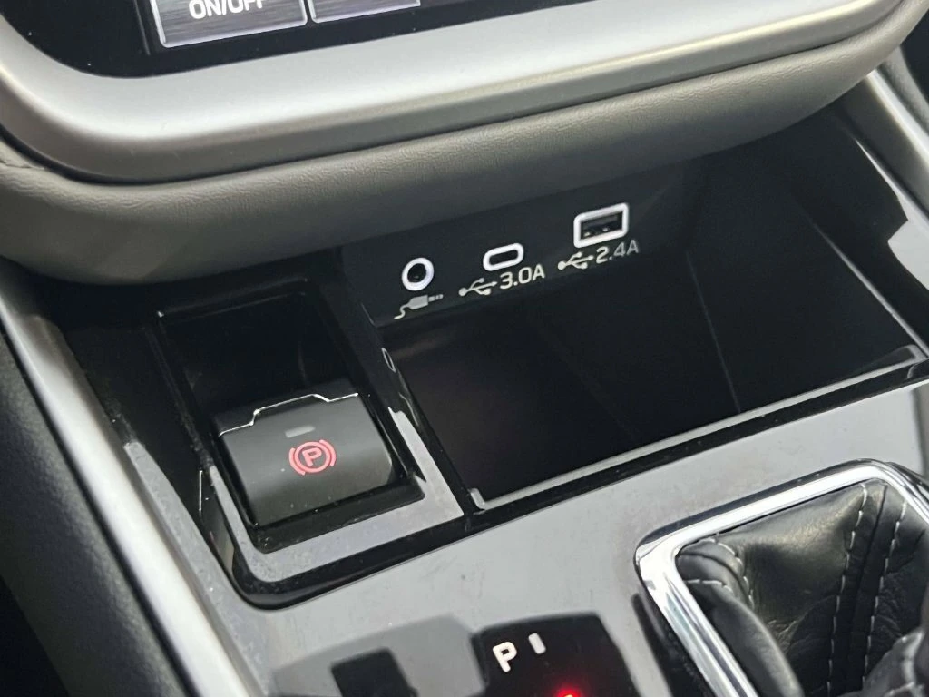 2025 Subaru Legacy Premium - Photo 13