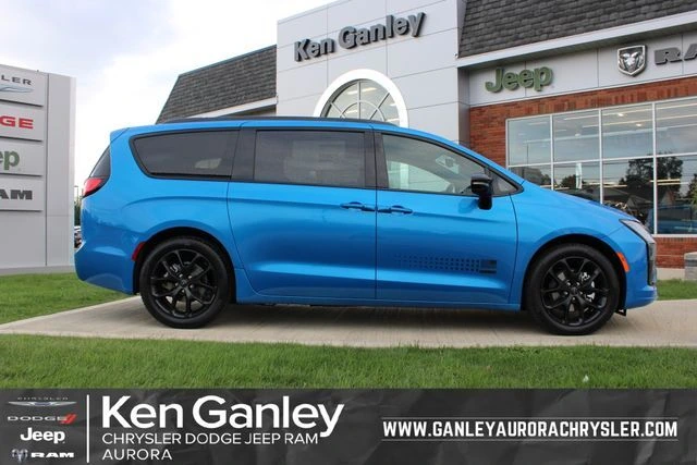 2027 Chrysler Pacifica