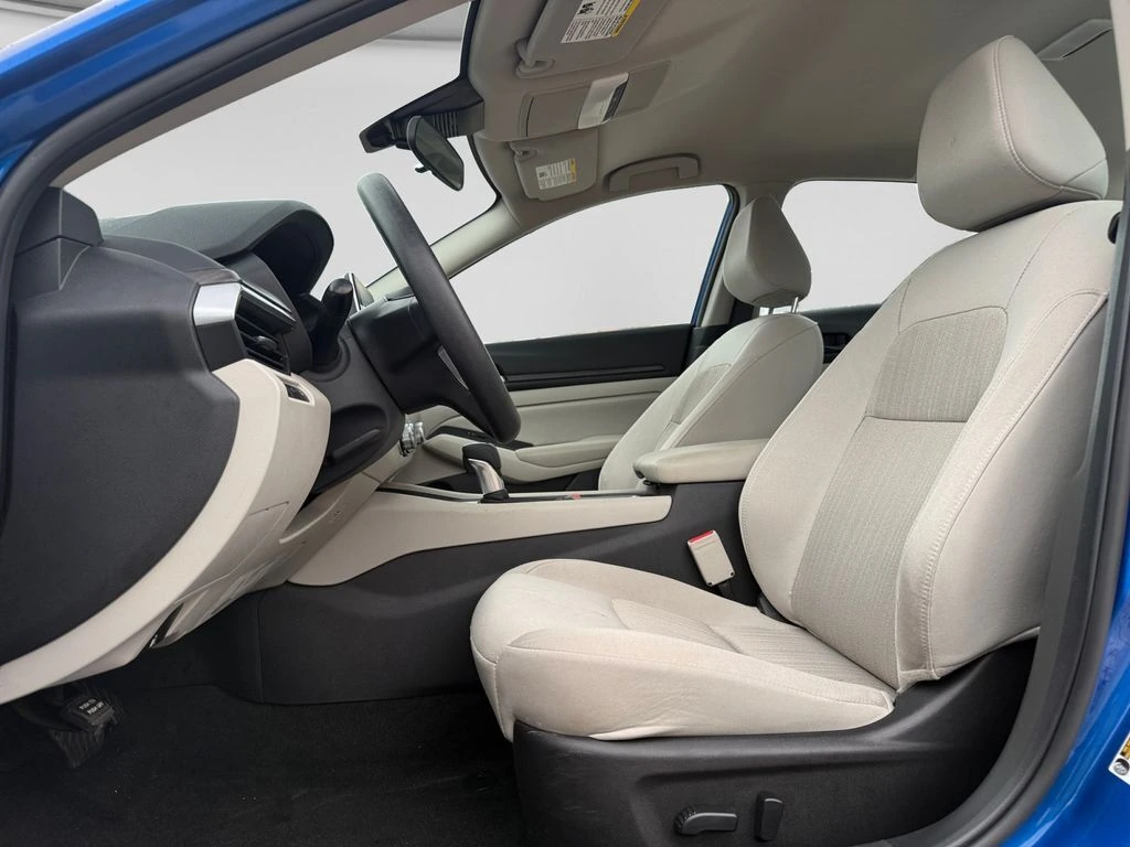 2025 Nissan Altima SV - Photo 20