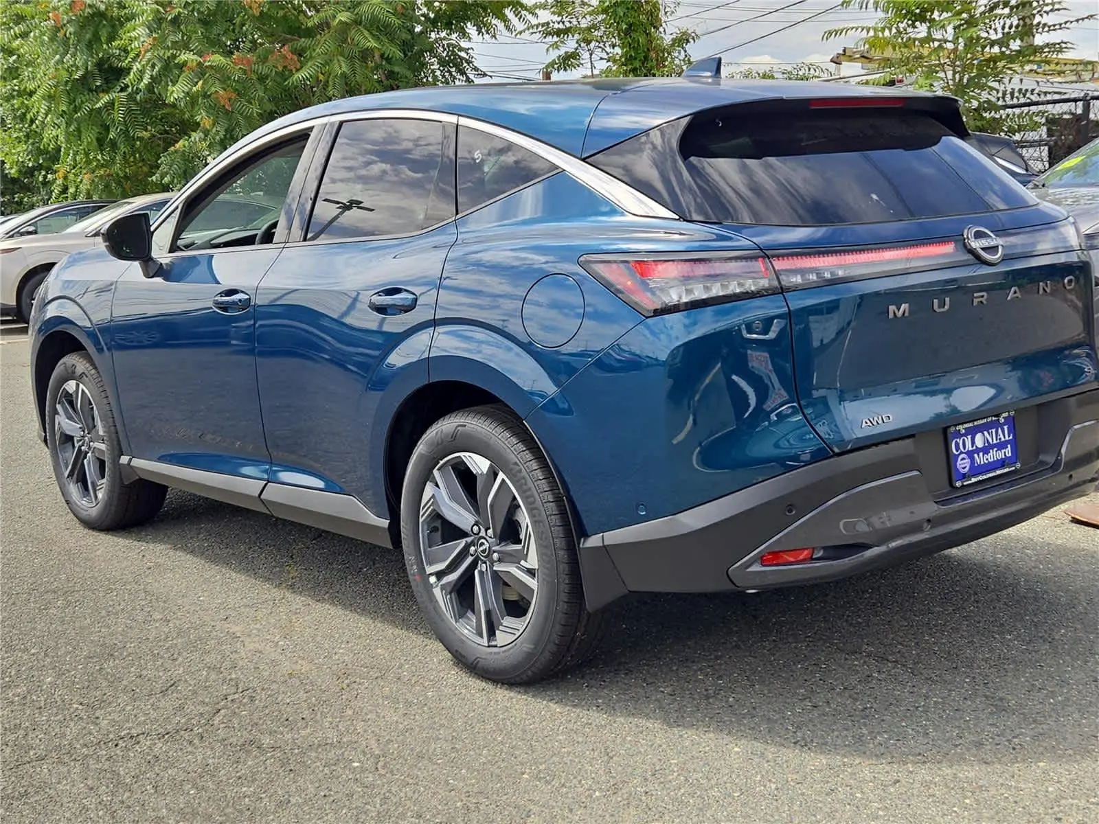 2025 Nissan Murano SL photo 4