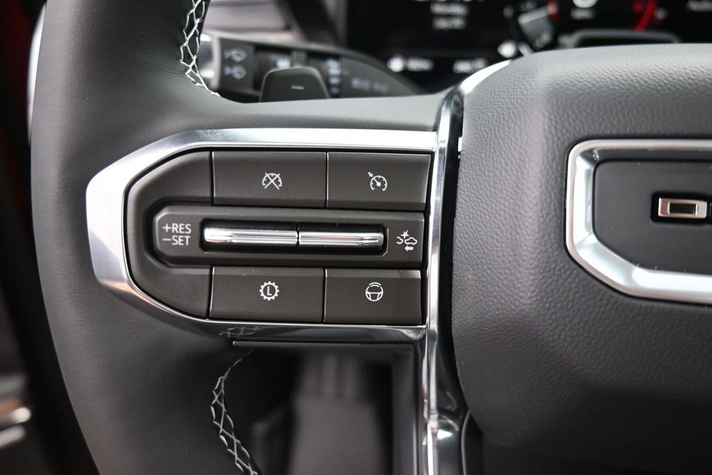 2026 GMC Acadia Denali - Photo 19