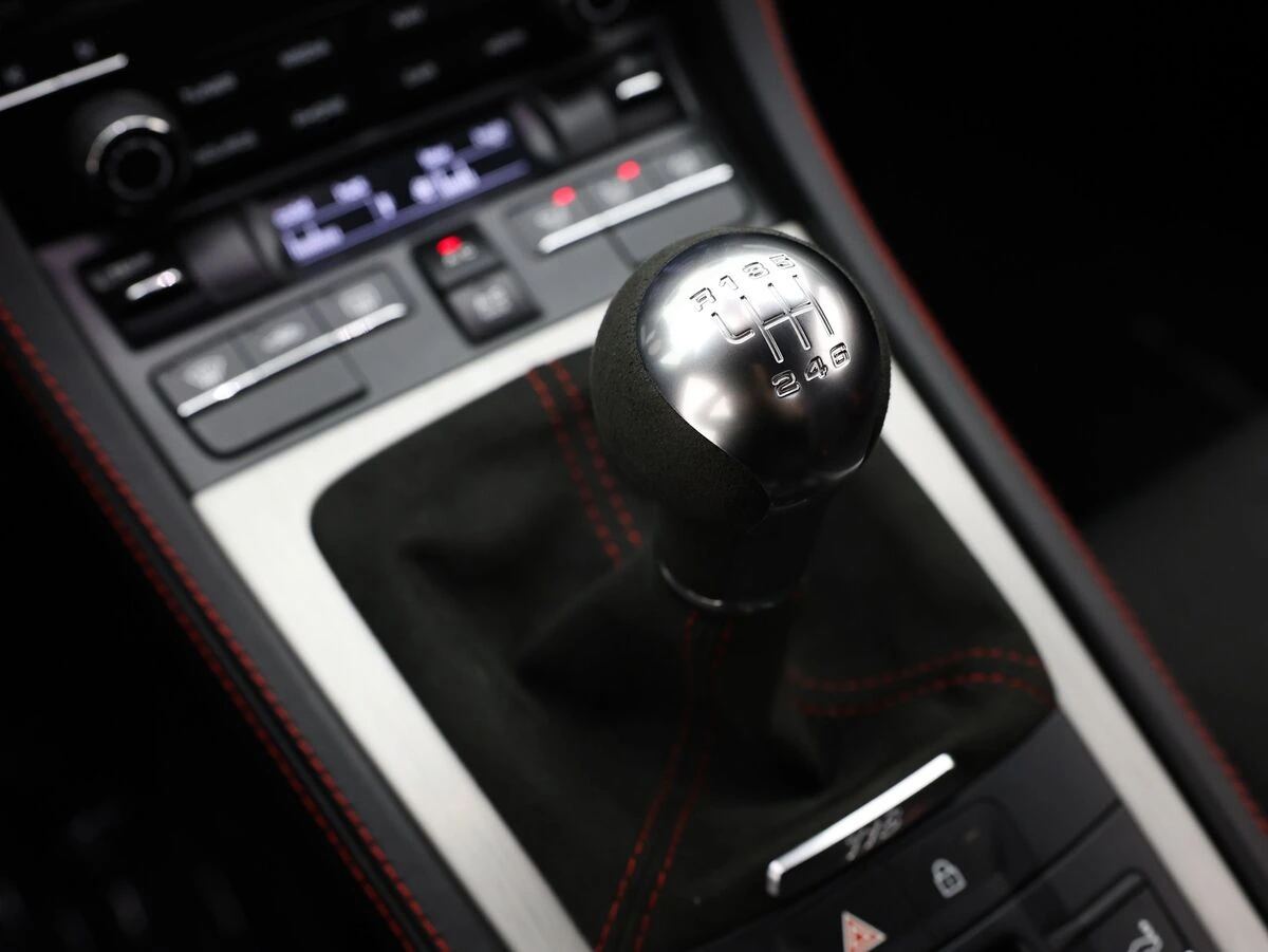 2022 Porsche 718 Spyder - Photo 36