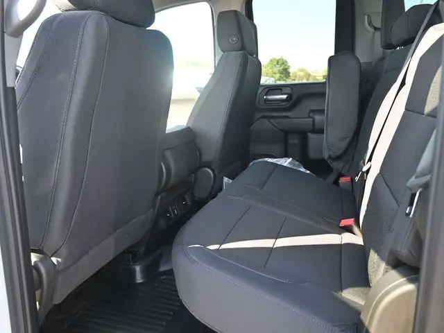 2025 Chevrolet Silverado 2500HD Work Truck photo 9