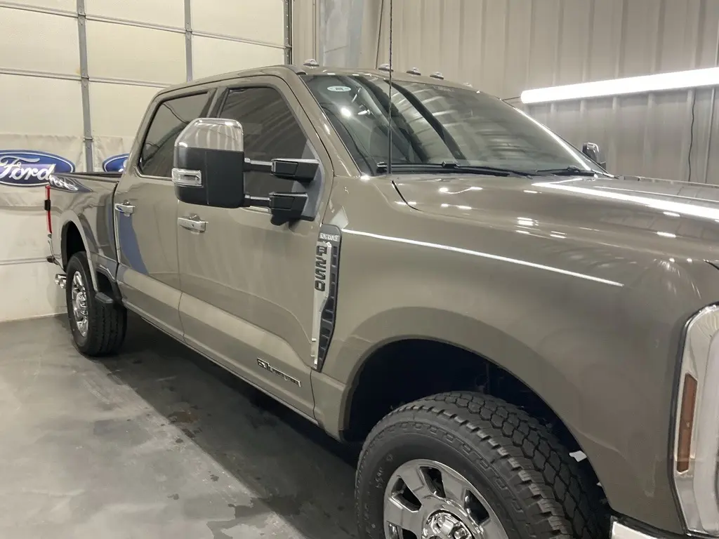 2026 Ford F-250 photo 4