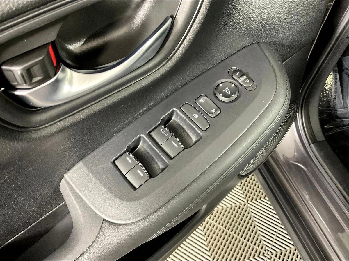 2024 Honda HR-V LX - Photo 38