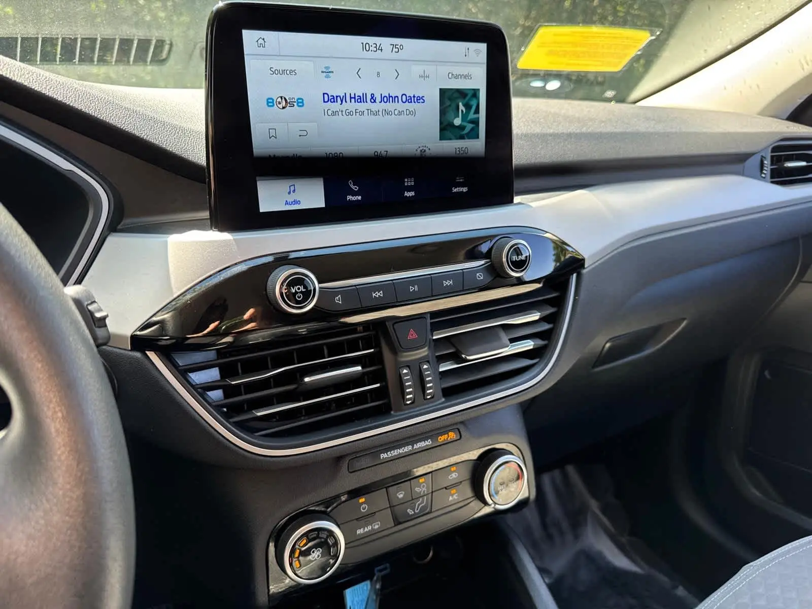 2022 Ford Escape SE photo 25