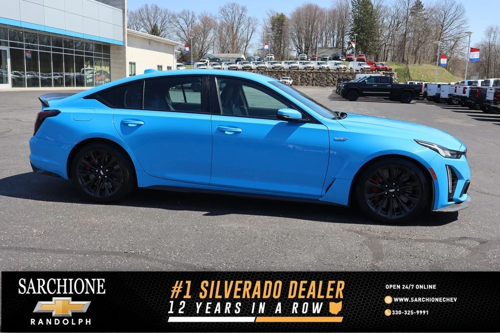 2022 Cadillac CT5 V-Series Blackwing's photo