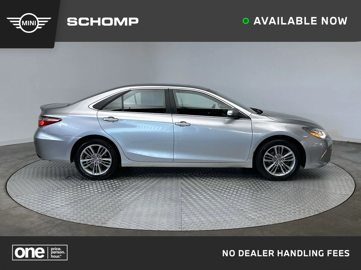 2015 Toyota Camry SE