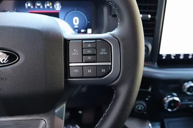 2025 Ford F-150 XLT photo 25