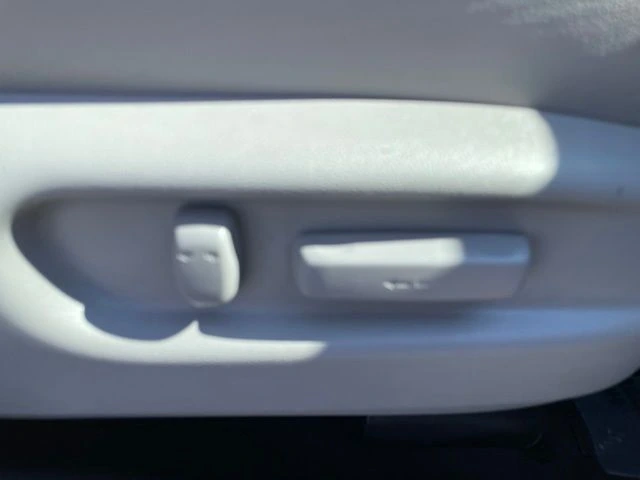 2017 Honda Pilot EX-L - Photo 11
