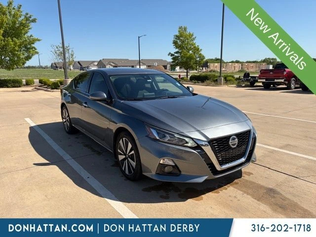 Used 2019 Nissan Altima SV with VIN 1N4BL4DV9KC128578 for sale in Augusta, KS
