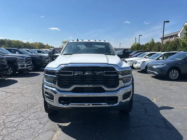 2025 Ram 5500 photo 3
