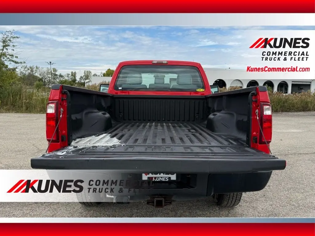 2016 Ford F-250 XLT photo 17