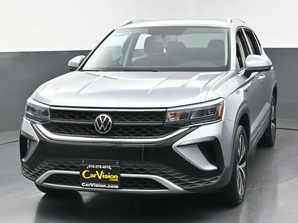 2022 Volkswagen Taos SE photo 4