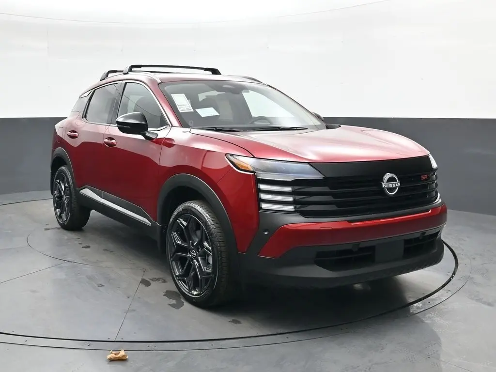 2026 Nissan KICKS SR's photo