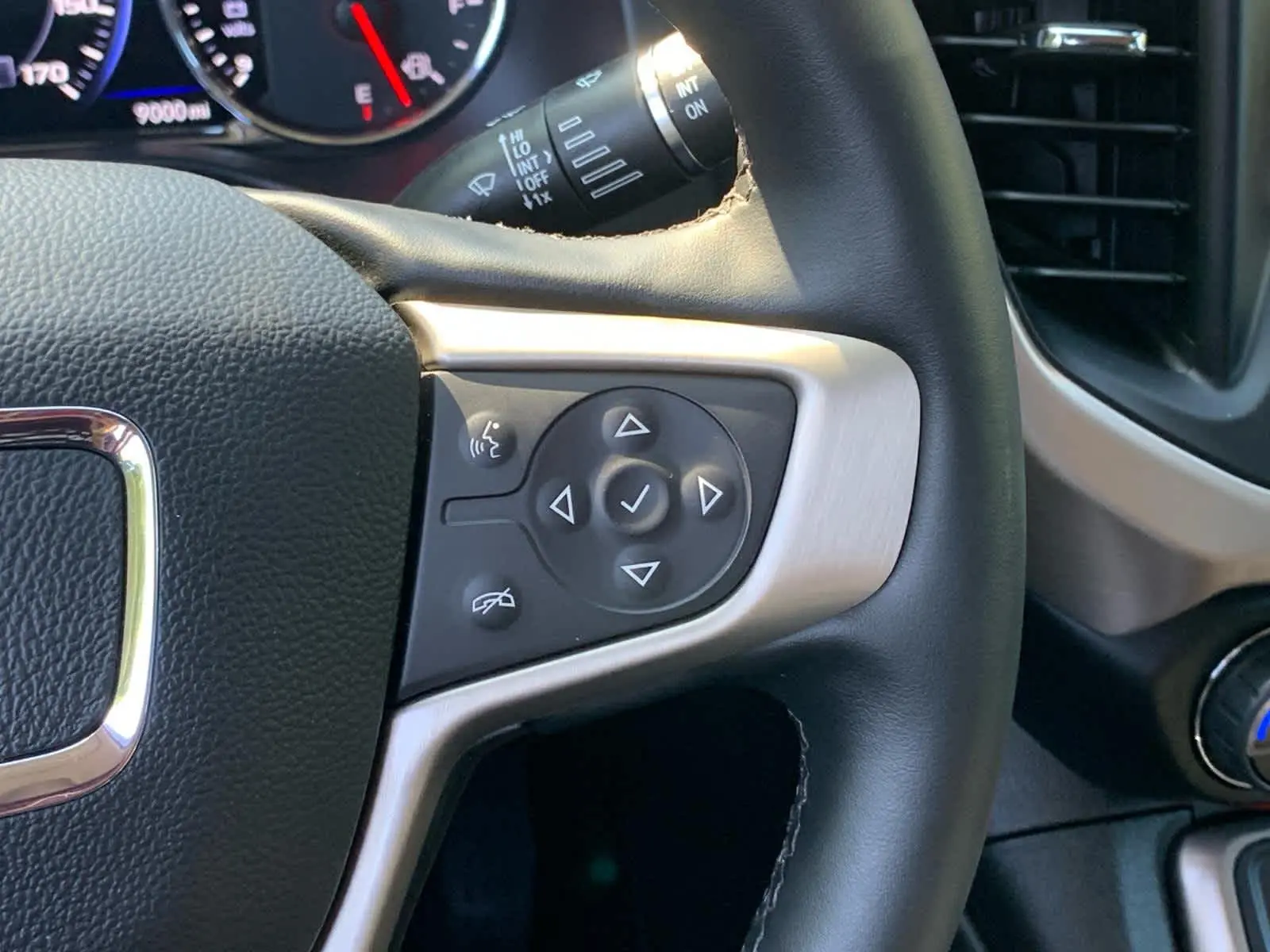 2023 Gmc Acadia Denali photo 18