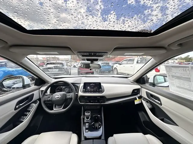 2026 Nissan Rogue SV photo 25