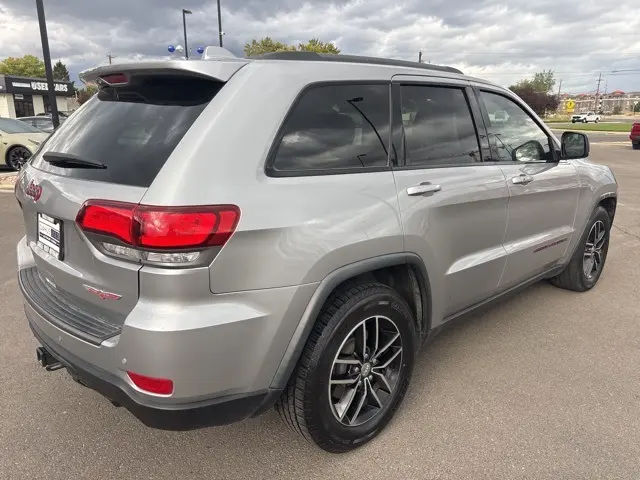 2017 Jeep Grand Cherokee Trailhawk photo 8