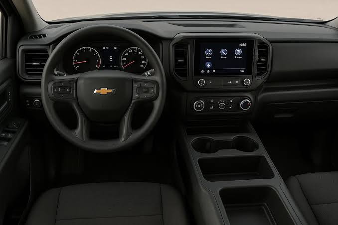 7-inch color touchscreen in the 2027 Chevrolet Express