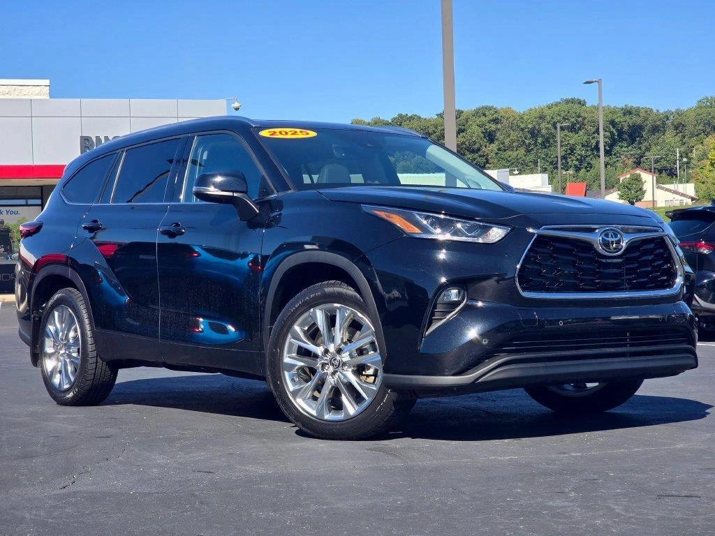 2025 Toyota Highlander