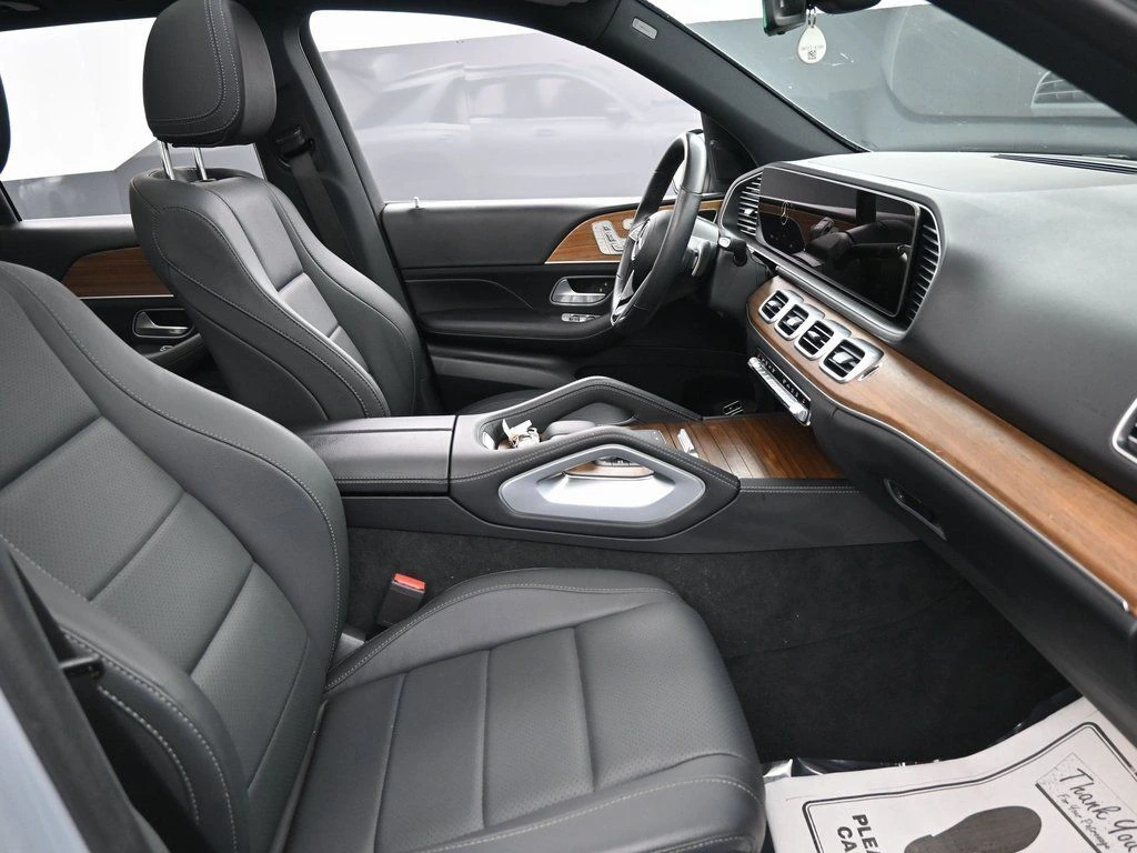 2025 Mercedes-Benz GLE GLE450E - Photo 40