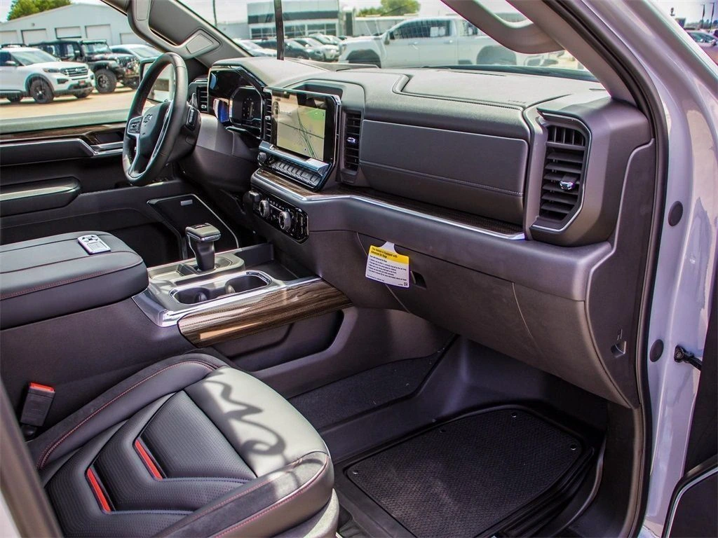 2025 Chevrolet Silverado 1500 RST - Photo 17