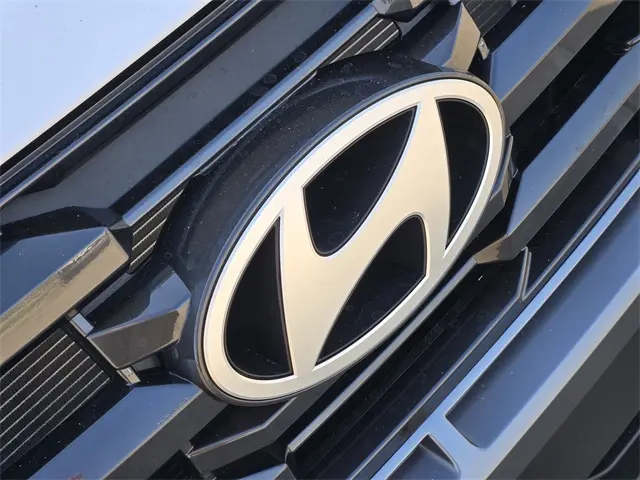 2026 Hyundai Tucson SEL Convenience photo 10