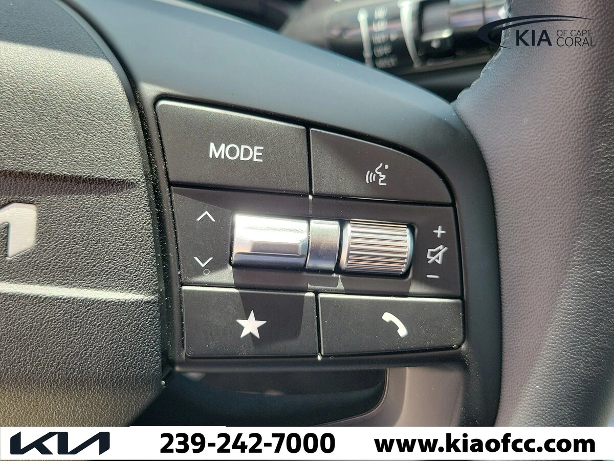 2025 Kia K4 EX - Photo 27