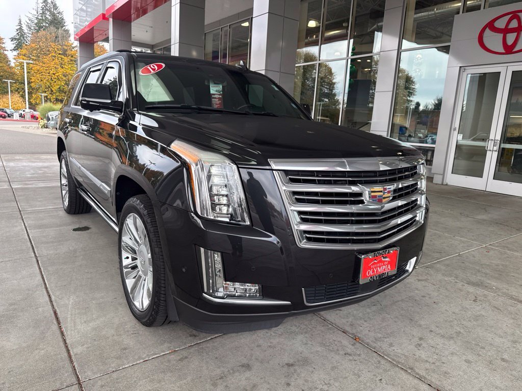 2019 Cadillac Escalade Platinum Edition