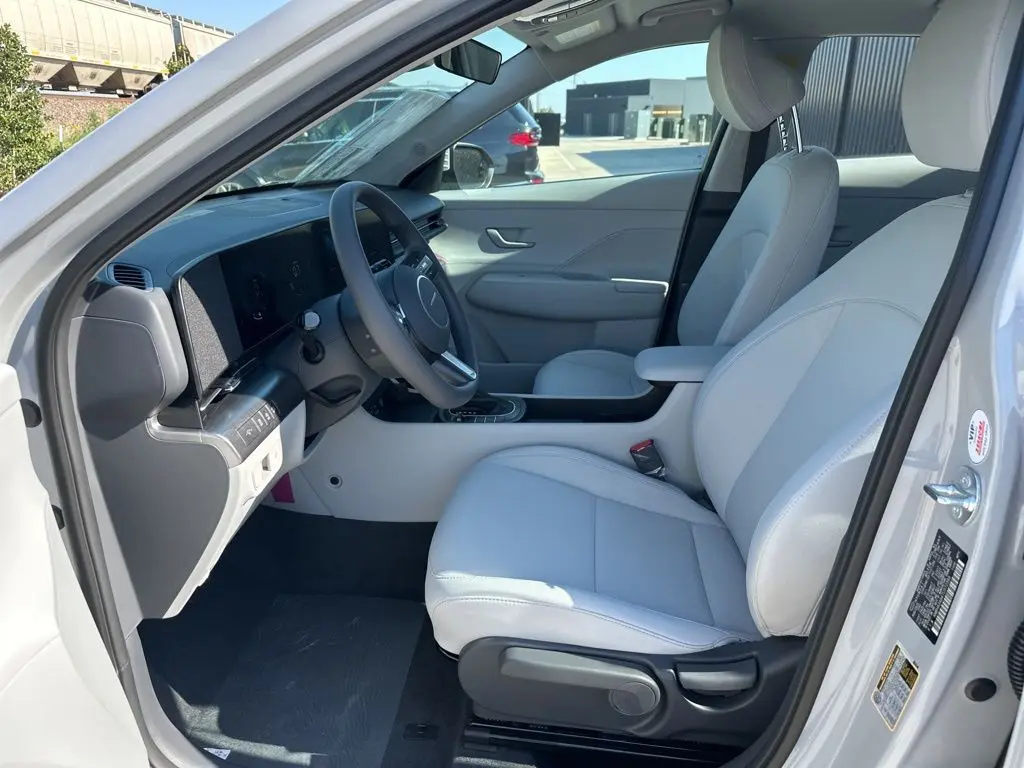2026 Hyundai Kona SE photo 20