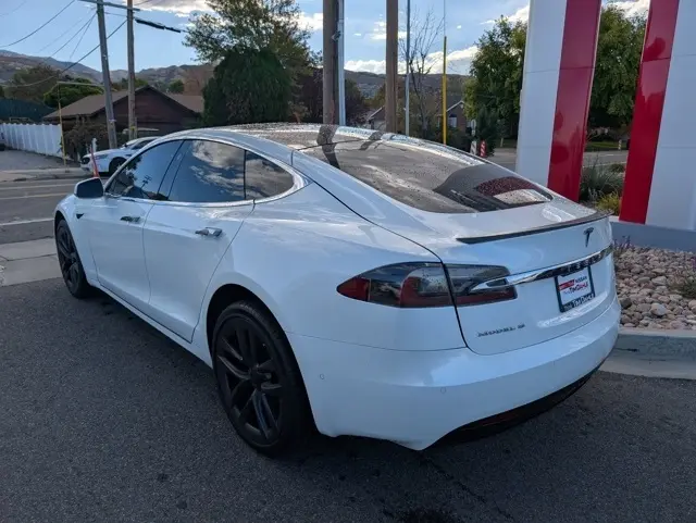 2018 Tesla Model S P100D photo 4
