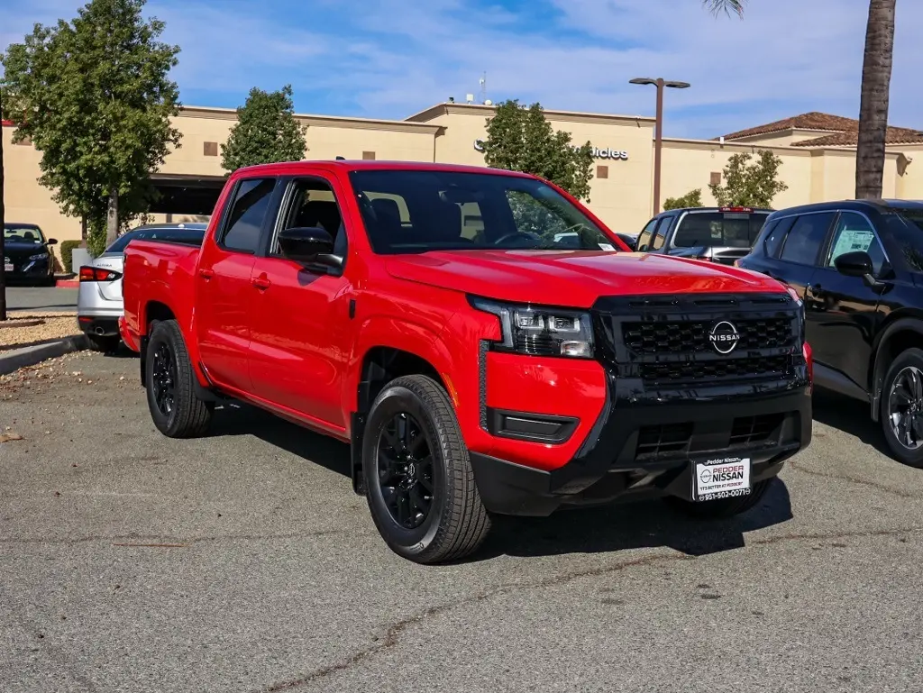 2026 Nissan Frontier SV's photo