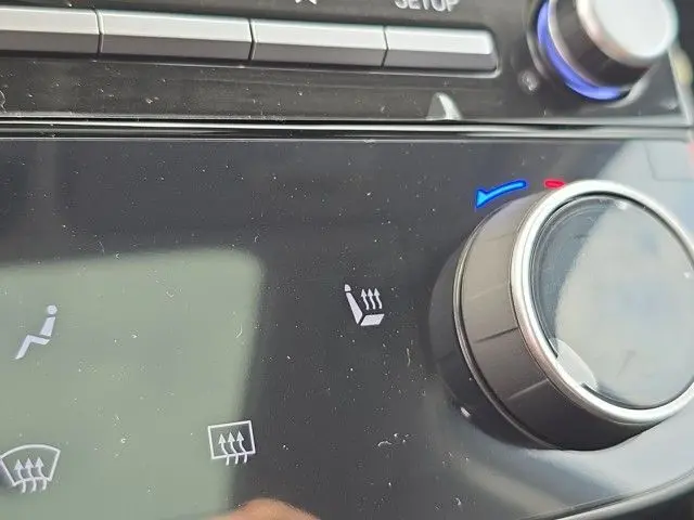 2025 Hyundai Tucson Hybrid SEL Convenience photo 8