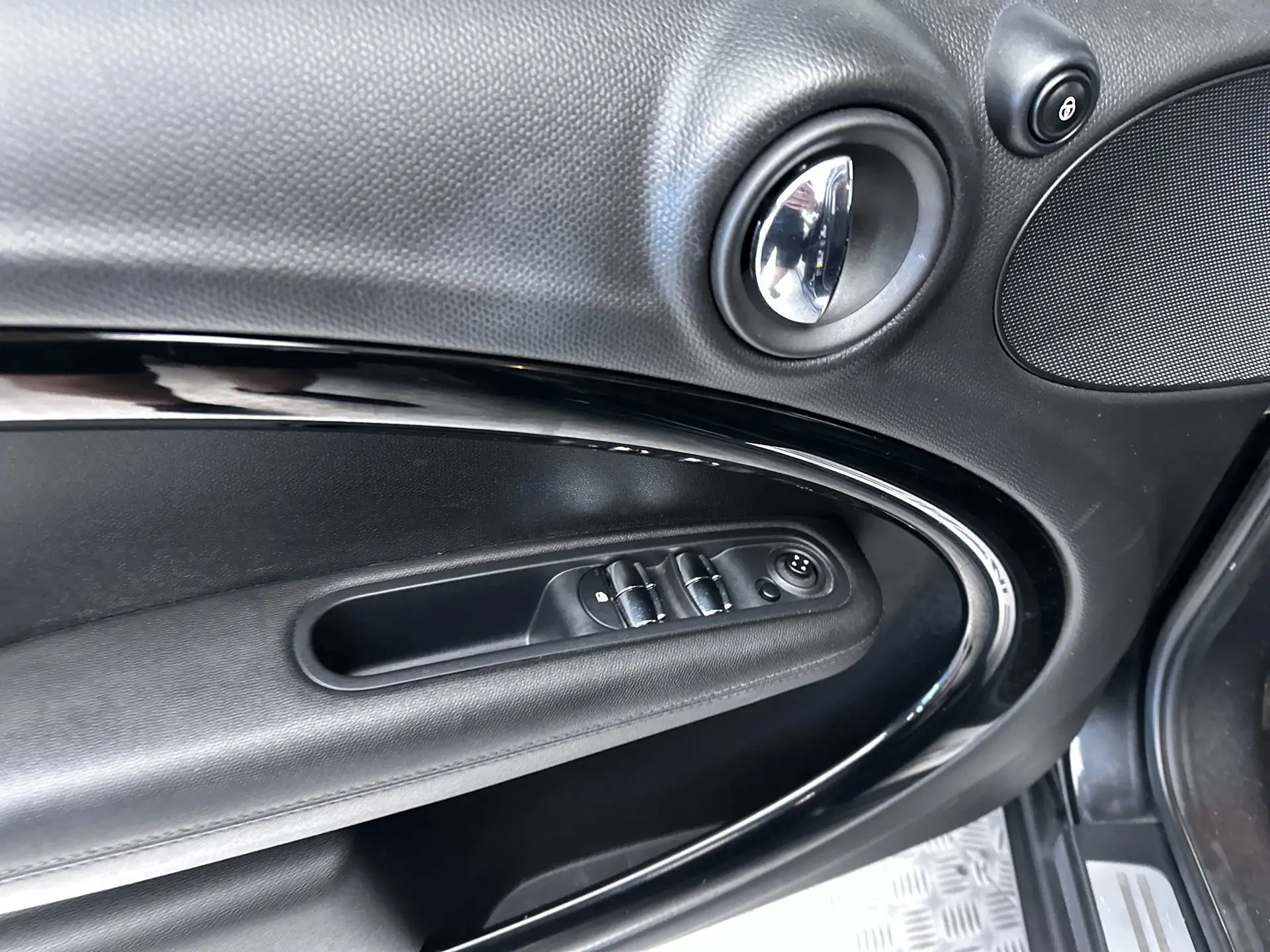 2014 Mini Countryman photo 13