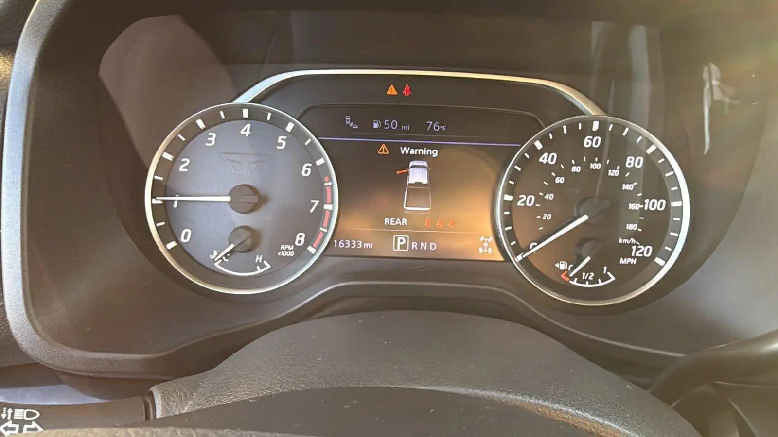 2024 Nissan Titan SV photo 12