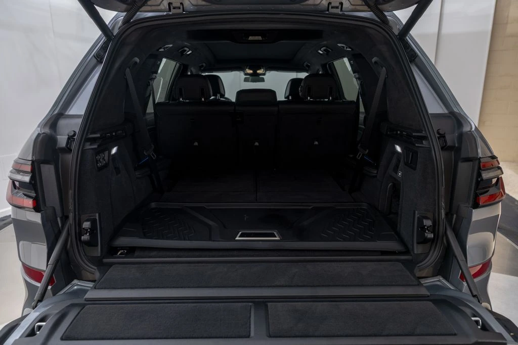 2025 BMW X7 M60i - Photo 44