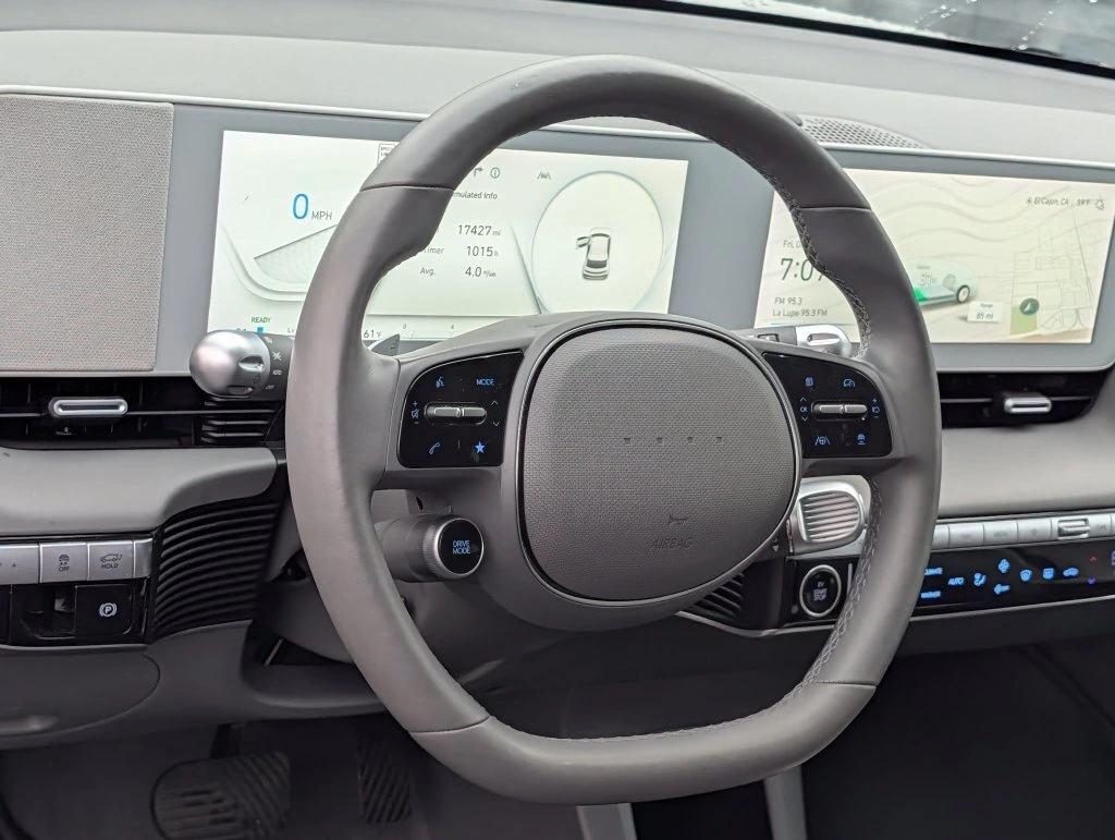 2024 Hyundai IONIQ 5 SEL - Photo 18