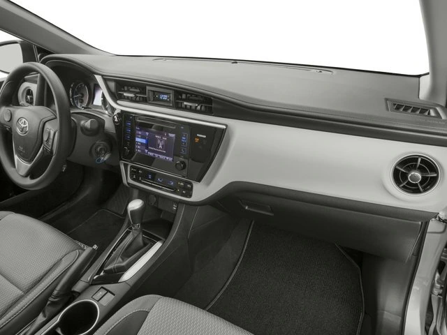 2017 Toyota Corolla LE - Photo 16