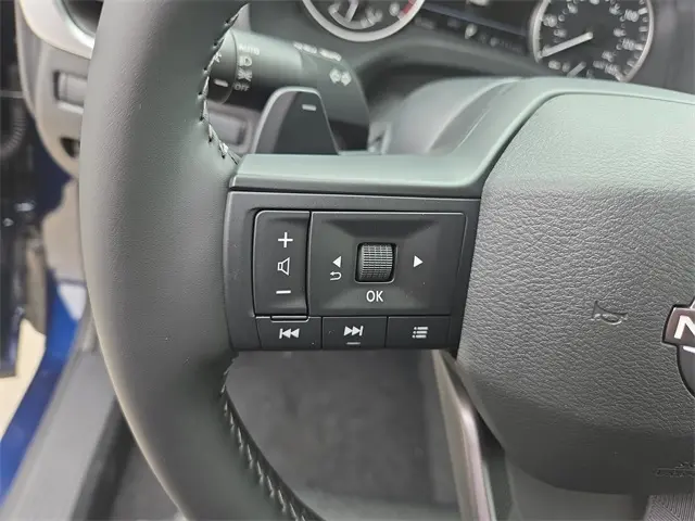 2026 Nissan Rogue SV photo 9