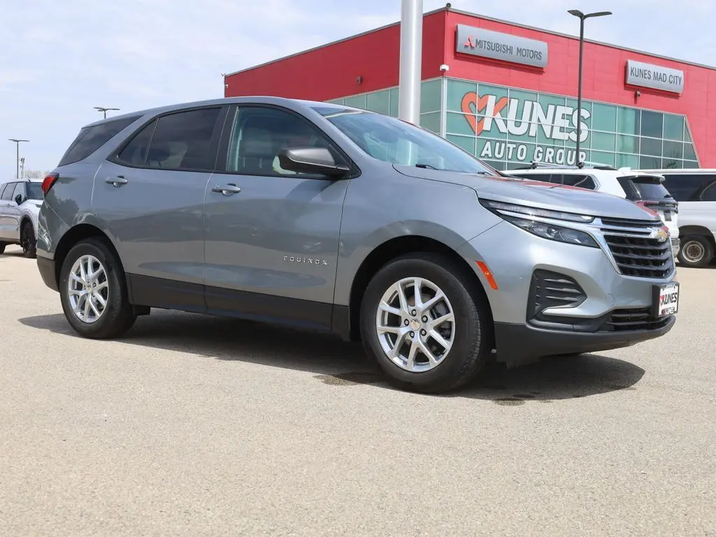 Used 2023 Chevrolet Equinox LS with VIN 3GNAXHEG3PL100781 for sale in Madison, WI