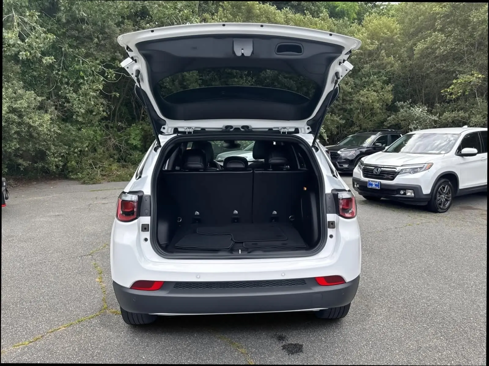 2023 Jeep Compass Limited photo 37