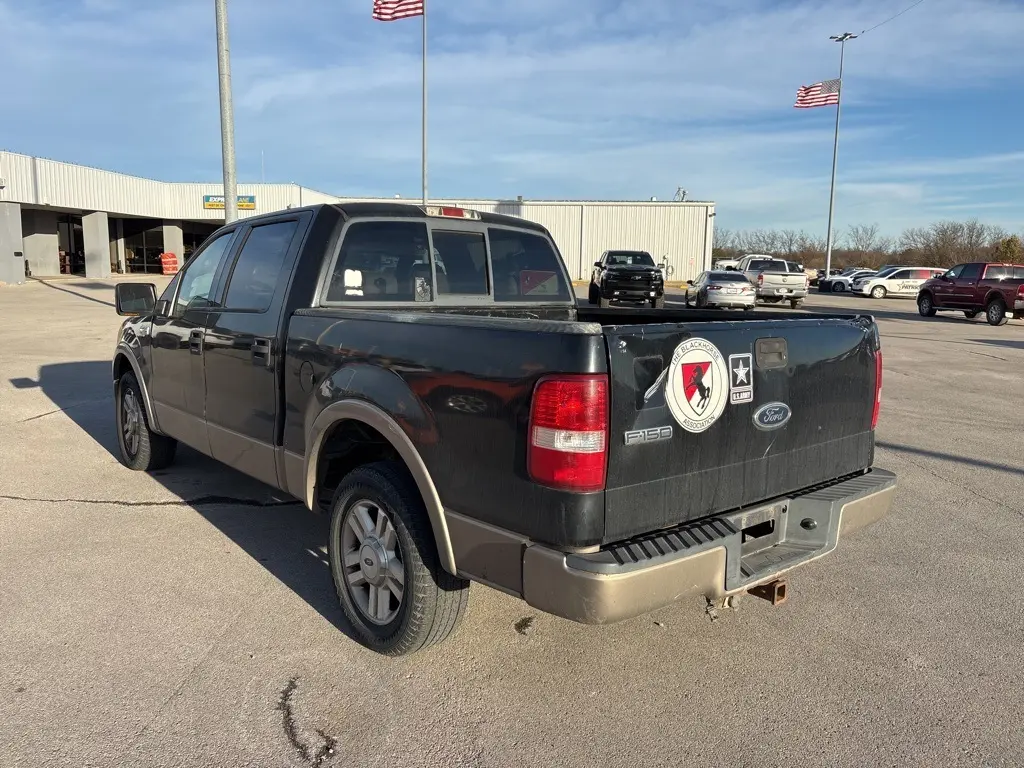 2004 Ford F-150 XLT photo 3