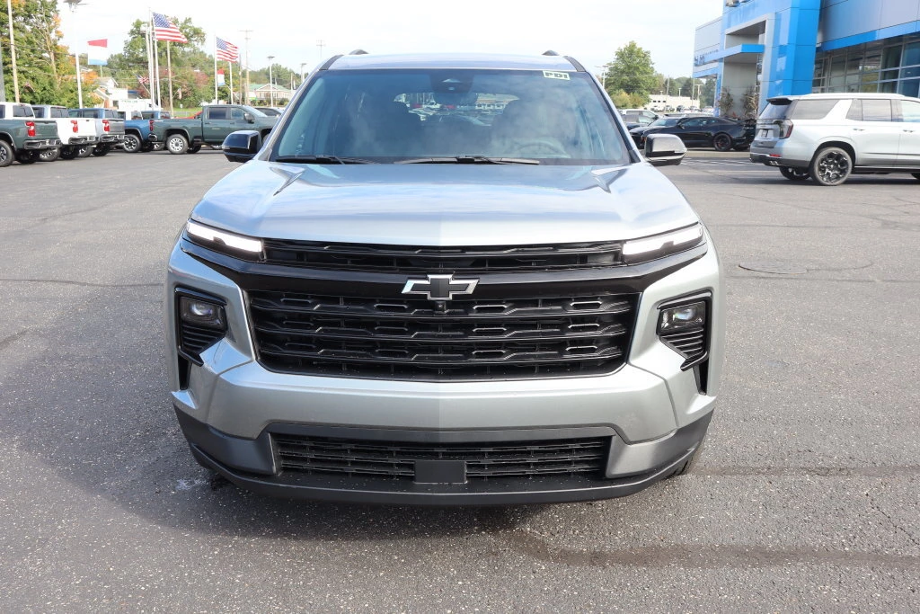 2027 Chevrolet Traverse LT - Photo 32